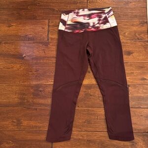 Lululemon size 4 burgundy/maroon cropped high rise leggings